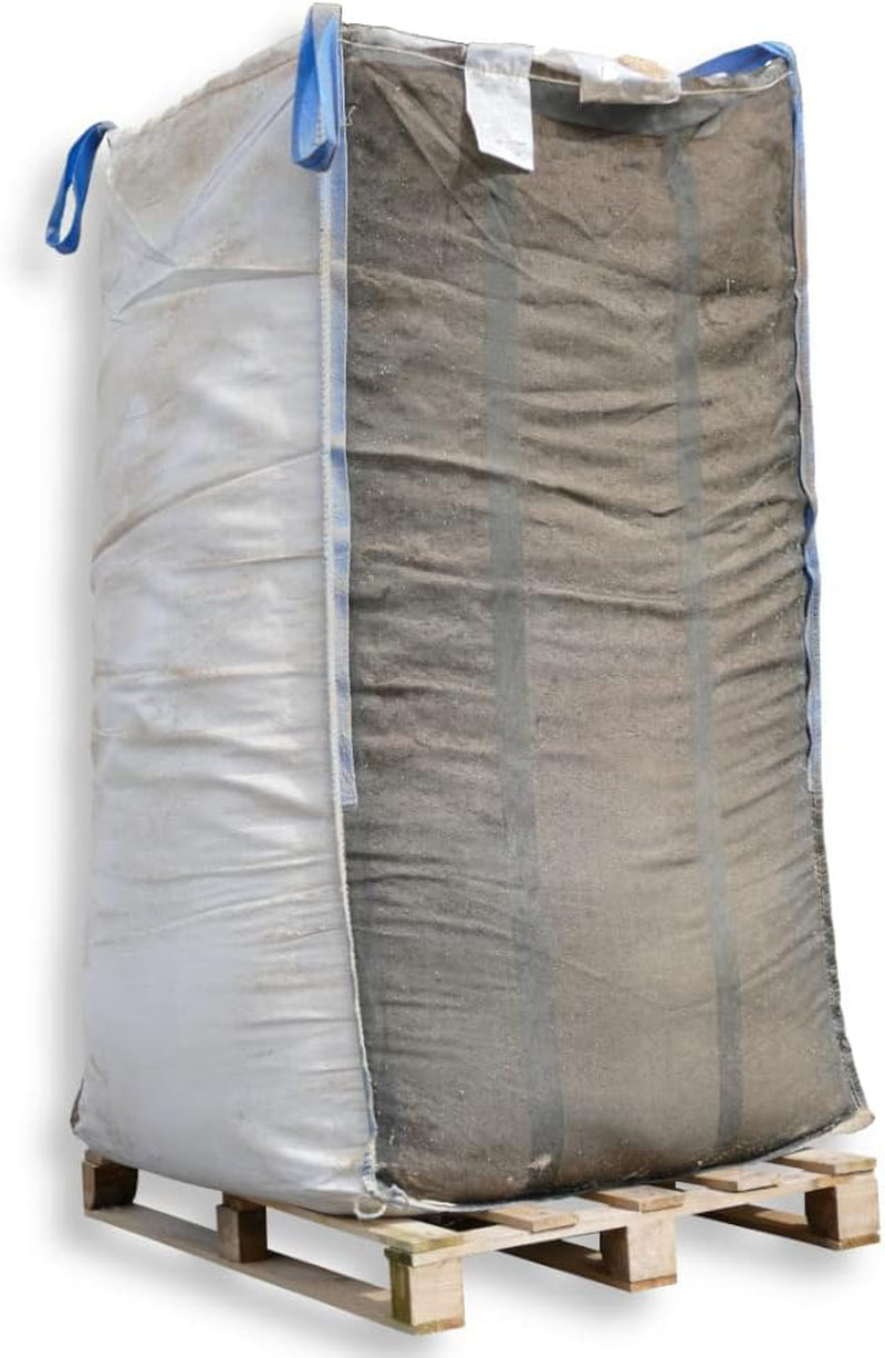 049230017be03c9cca60c2d54b68a62c.jpg 2000 l Natürliches Sägemehl im BigBag – 100 % ökologische Einstreu für Tiere & Räucherholz – Herkunft: Bayerisches Oberland - Image 1