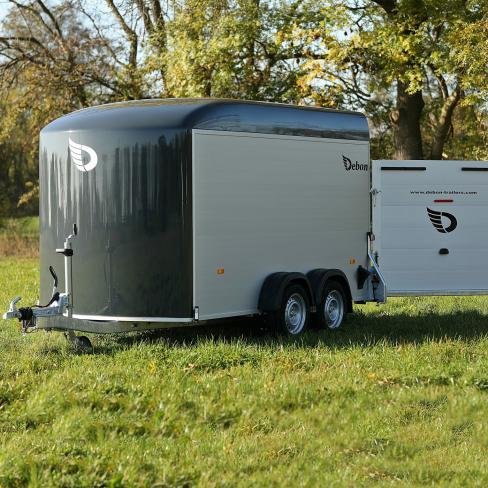 e21.jpeg Fourgon Roadster C700 en aluminium – Image 1